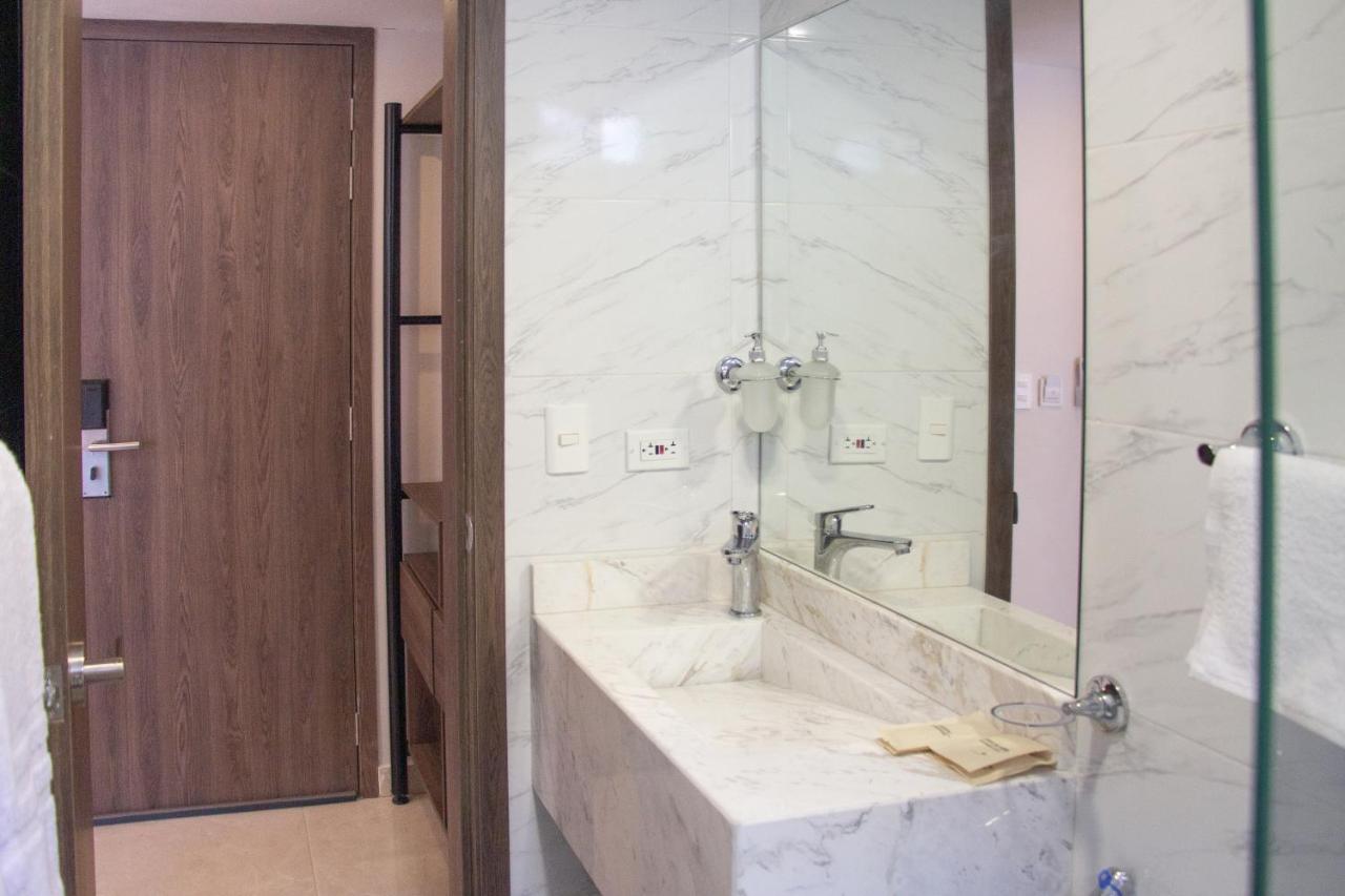 Edificio Casa Tabor Bed & Breakfast Баранкила Екстериор снимка