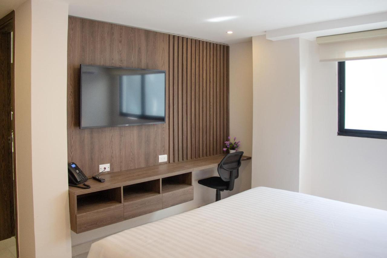 Edificio Casa Tabor Bed & Breakfast Баранкила Екстериор снимка