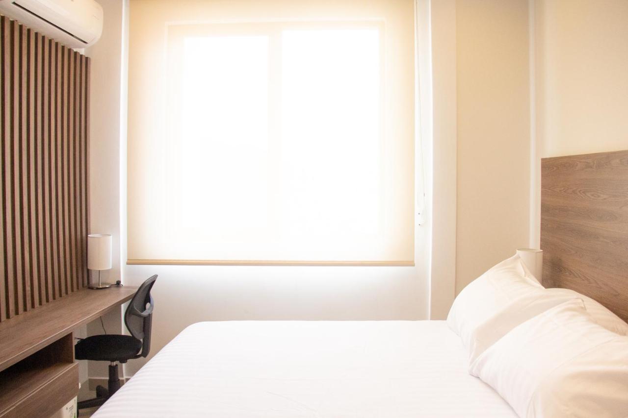Edificio Casa Tabor Bed & Breakfast Баранкила Екстериор снимка